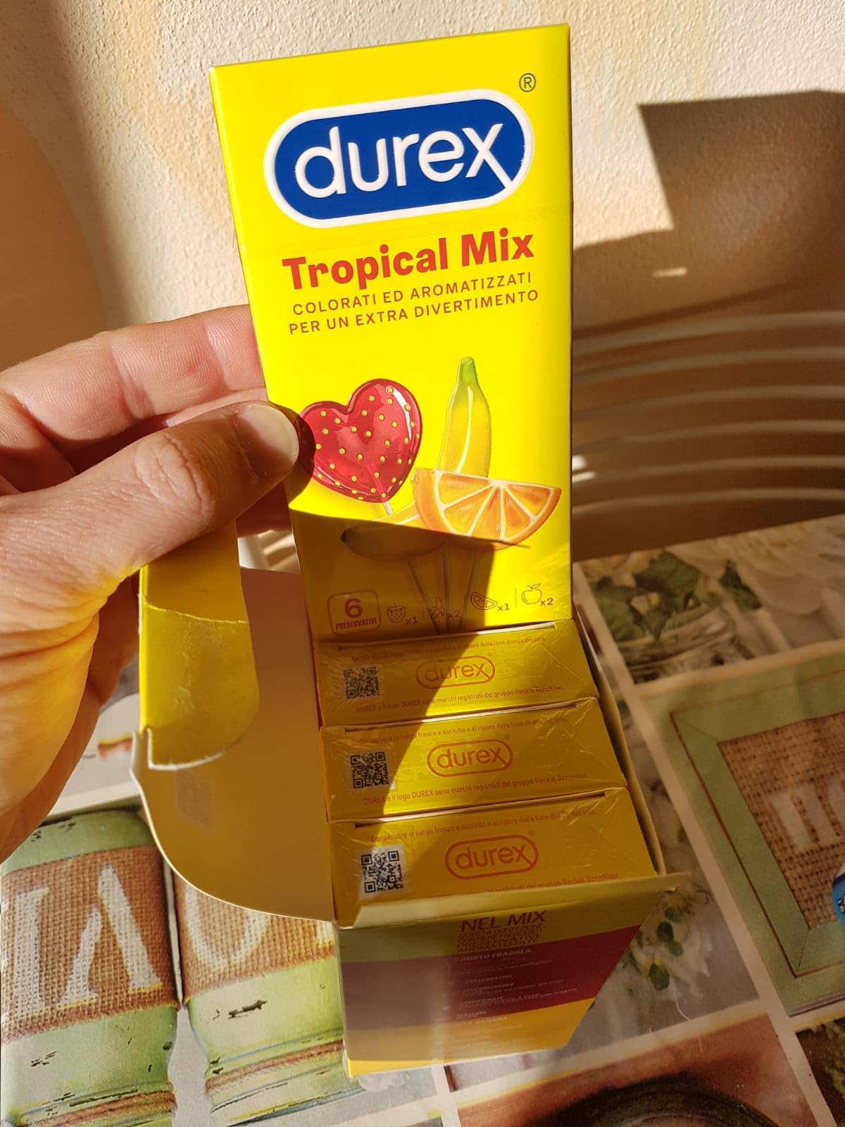 Durex Tropical preservativi aromatizzati 24 pezzi frutta