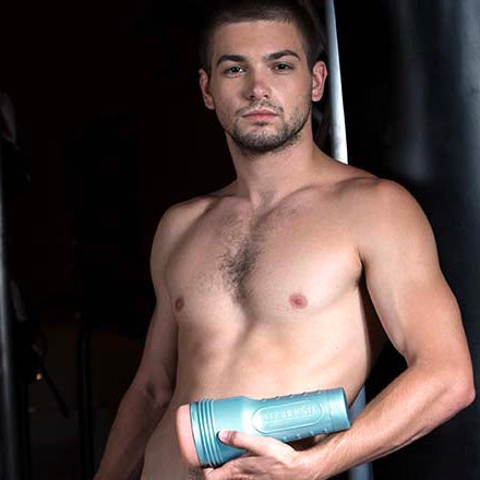 Fleshjack Boys Johnny Rapid masturbatore Man Cave