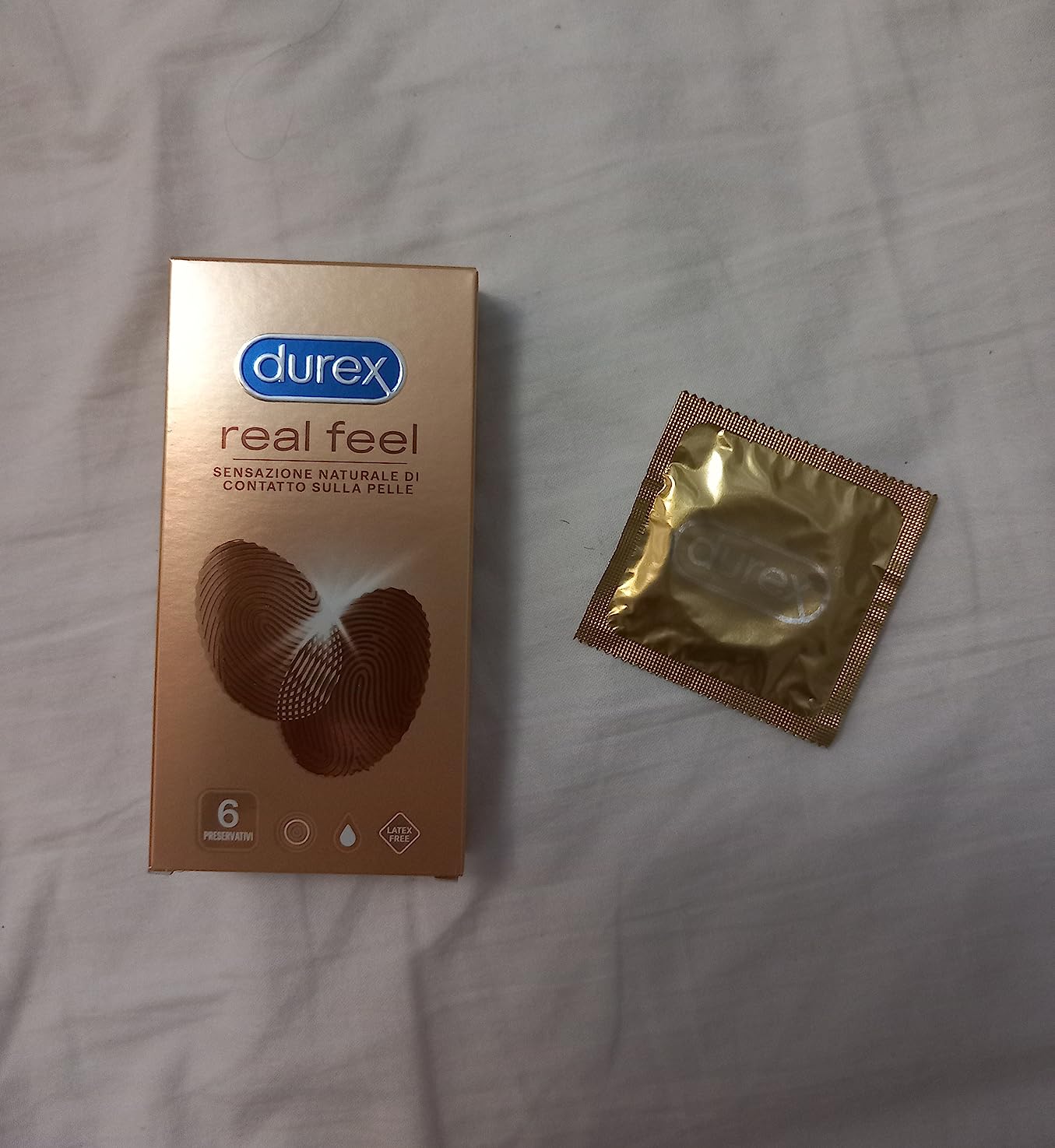 Durex Real Feel preservativi senza lattice 6 pezzi