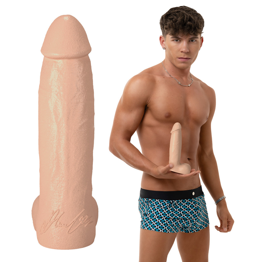 Fleshjack Boys Drake Von dildo Cock'd Loaded silicone