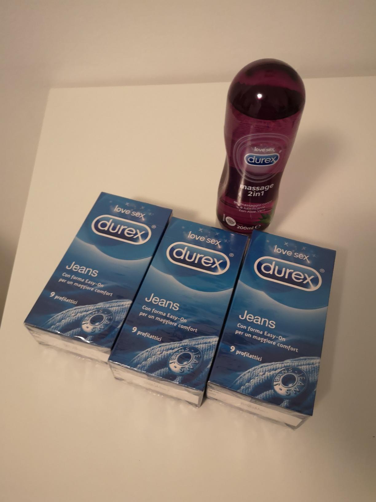 Durex Jeans preservativi + Massage 2in1 set 27pz+200ml