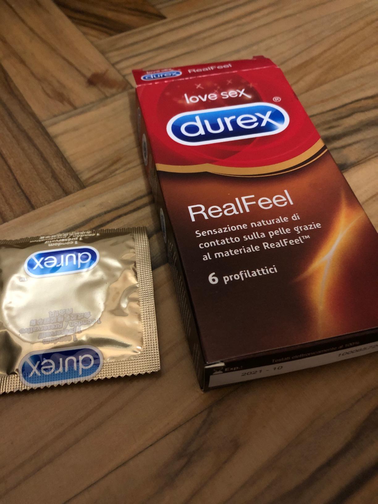 Durex Real Feel preservativi senza lattice 6 pezzi