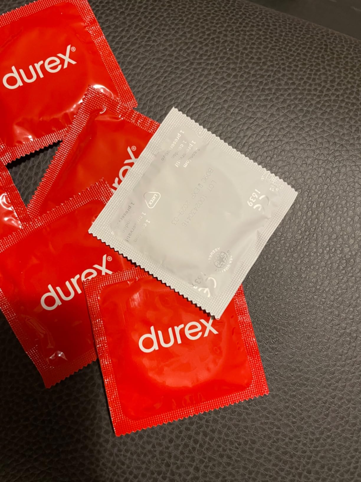 Durex SuperSottile XL Preservativi Sottili 10 Pezzi 60 mm