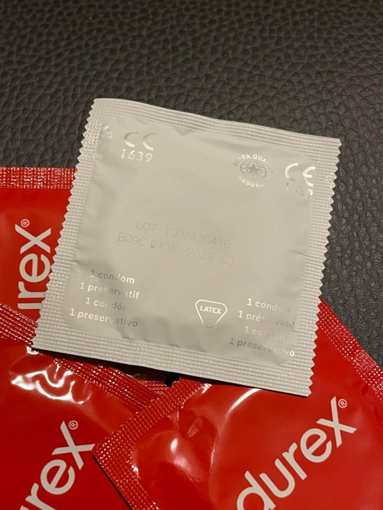 Durex SuperSottile XL Preservativi Sottili 10 Pezzi 60 mm