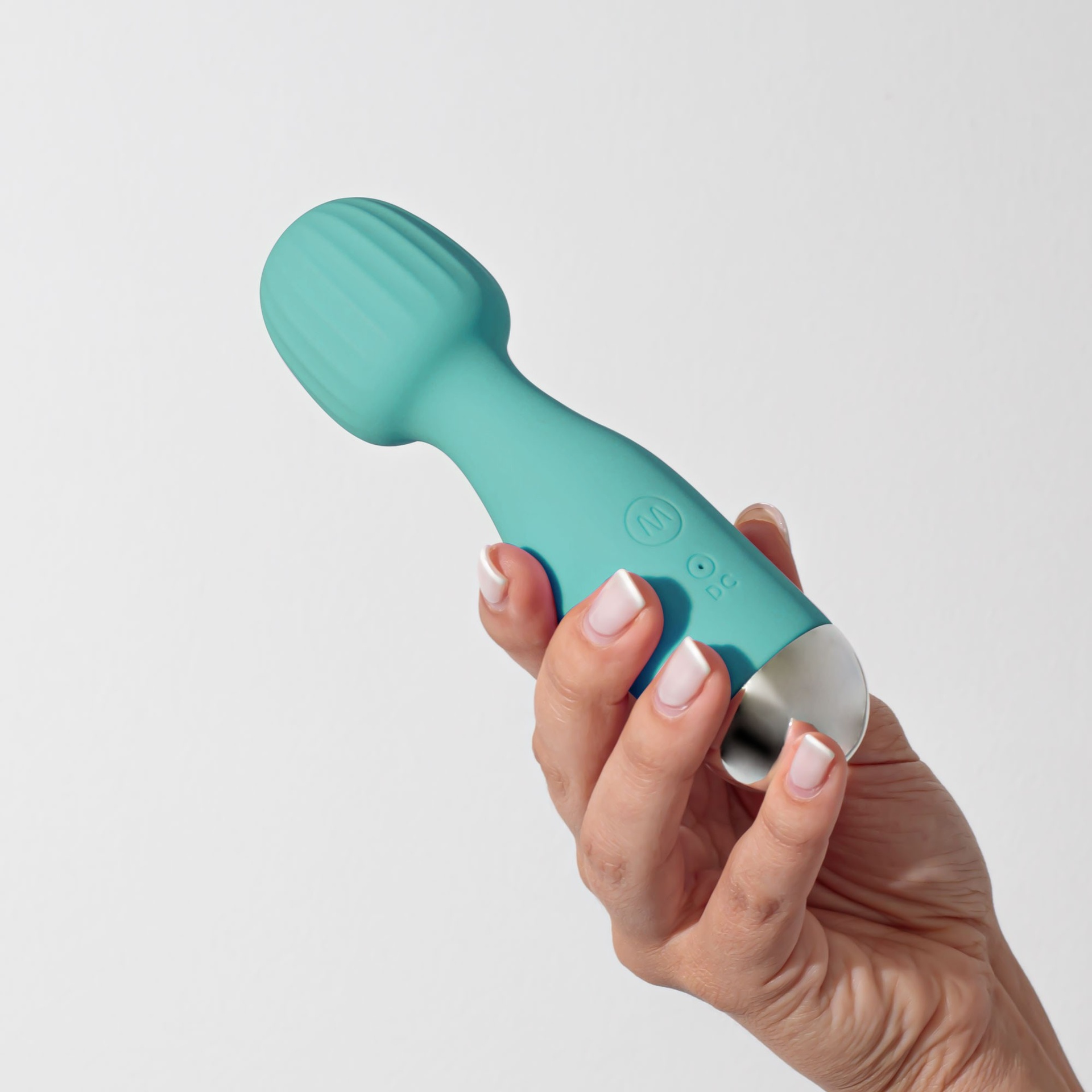 Crushious Wanderlust mini wand vibratore 10 vibrazioni