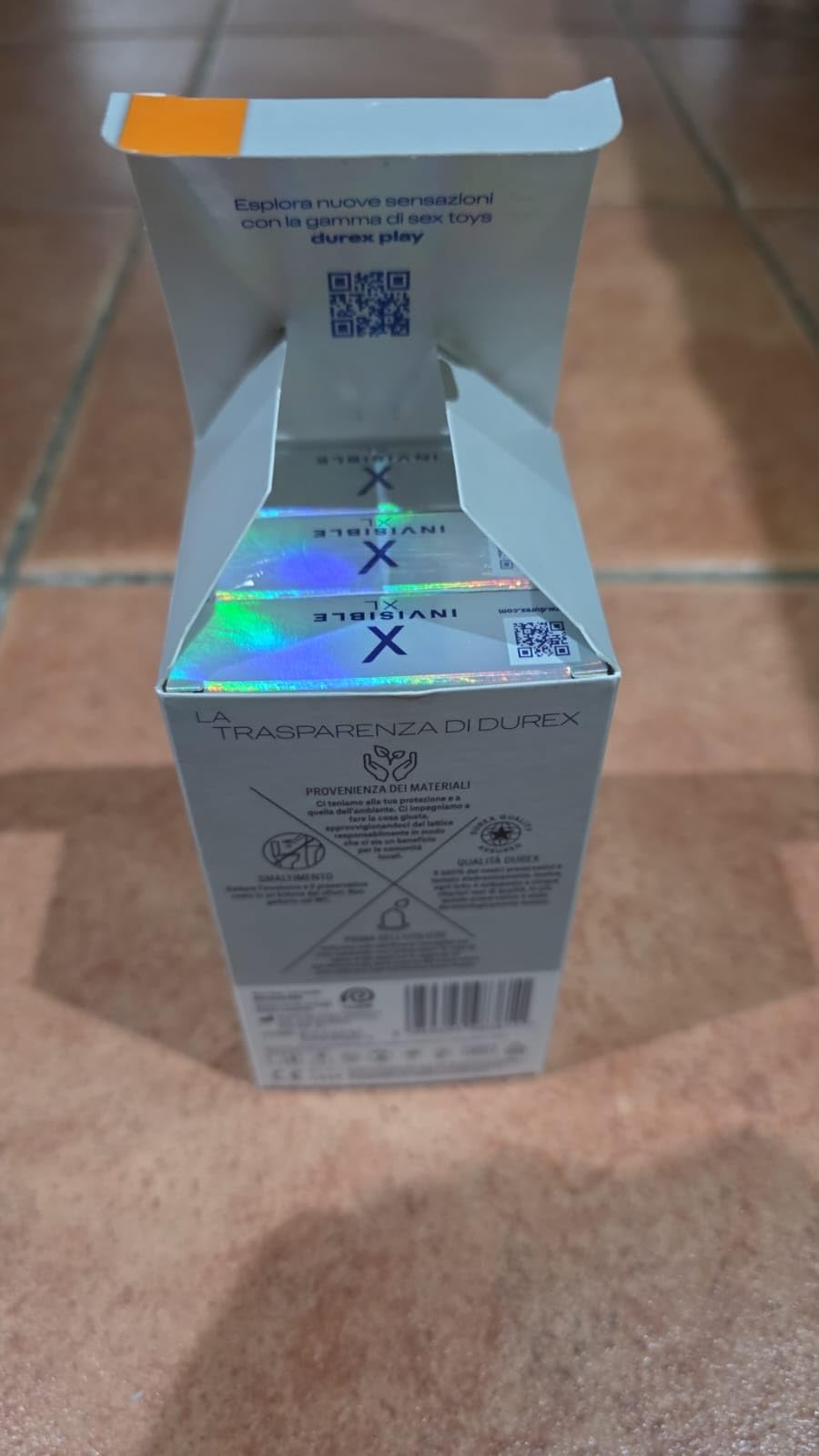 Durex Invisible XL preservativi 18 pezzi misura 60 mm