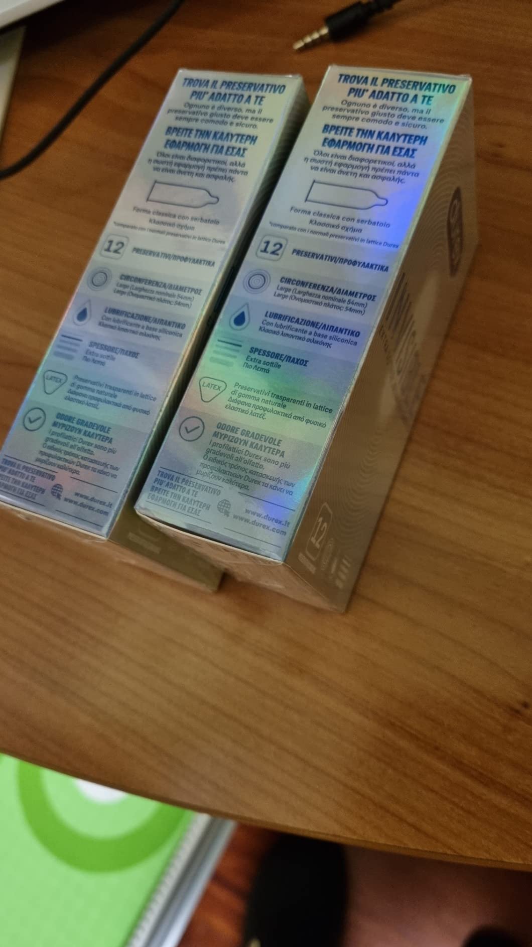 Durex Invisible preservativi 12 pezzi ultrasottili 0,048 mm