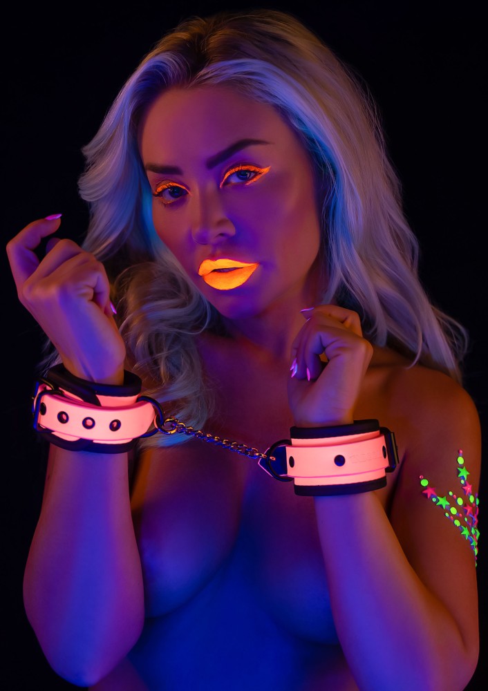 Taboom Wrist Cuffs manette fosforescenti similpelle